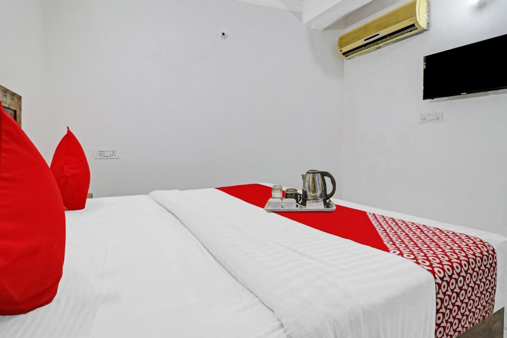 Hotel O Relax New Delhi
