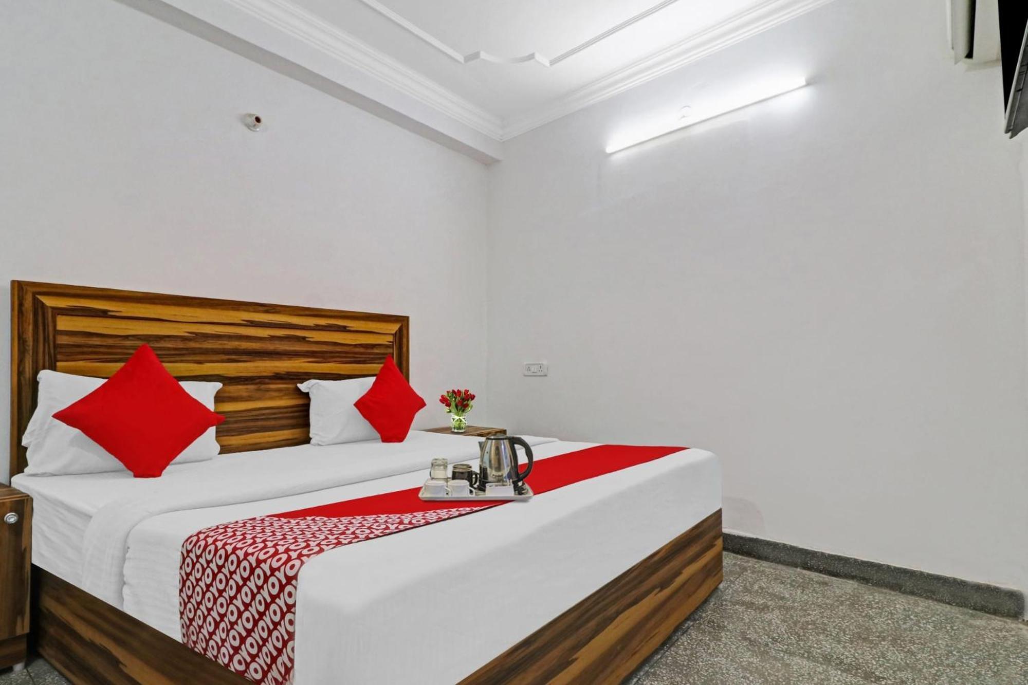O Relax 3* New Delhi